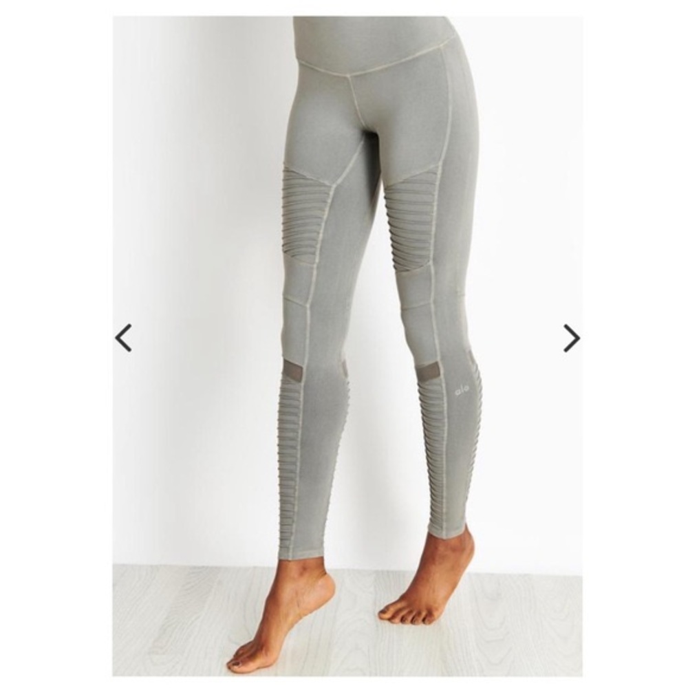 Alo high waist moto wash legging size S